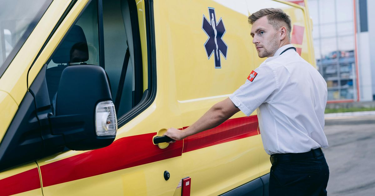 locksmith service technician — Hunter Locksmithv
