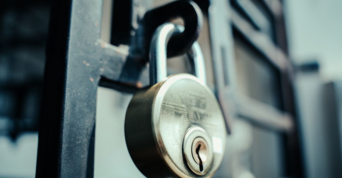 home security lock door — Hunter Locksmithv